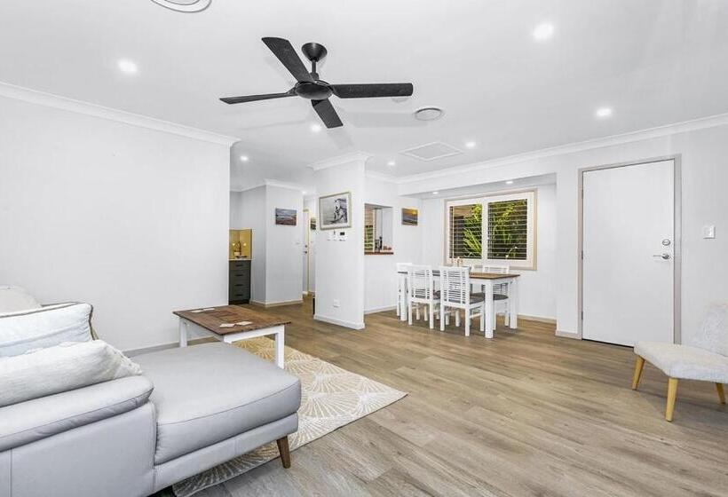 Апартаменты 2 Спальни, Tiarri Terrigal