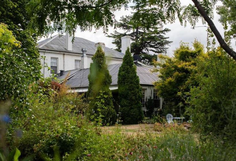 חדר משפחתי נוף לגינה, Fitzpatricks Inn