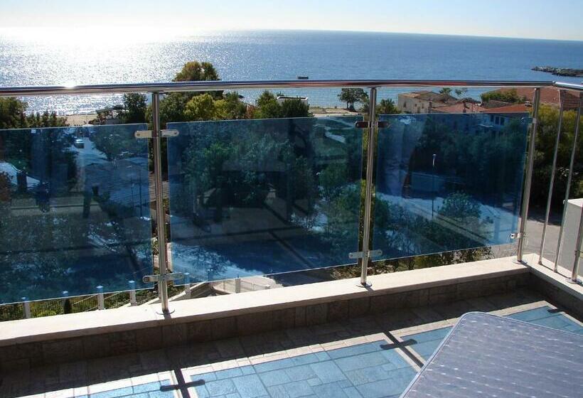 شقة غرفة واحدة مطلة على البحر, Royal Cove Aparthotel   Self Catering