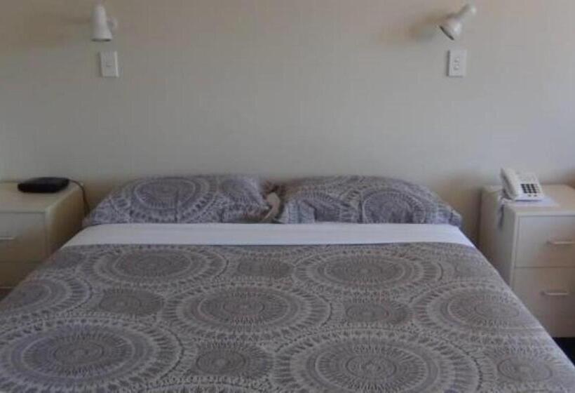 Апартаменты 1 Спальня, Aaa Northlands Motel