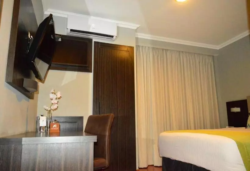 اتاق لوکس, Aranjuez Hotel & Suites