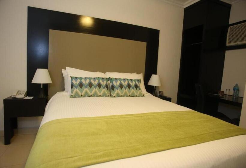 غرفة قياسية, Aranjuez Hotel & Suites