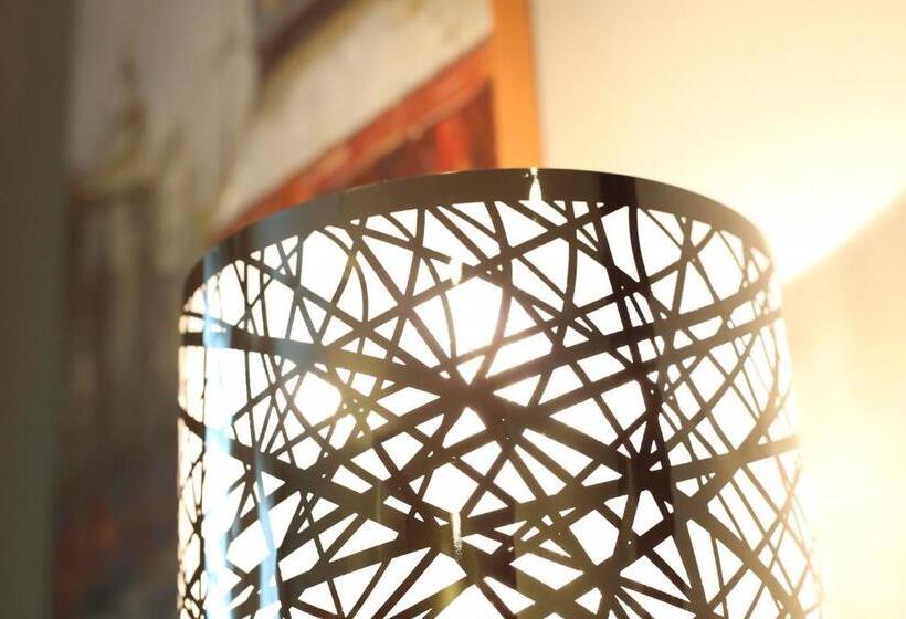 جناح عائلي, Aranjuez Hotel & Suites