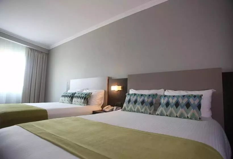 اتاق لوکس, Aranjuez Hotel & Suites