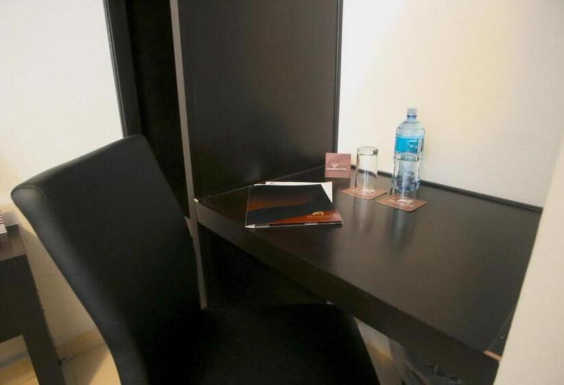 غرفة قياسية, Aranjuez Hotel & Suites