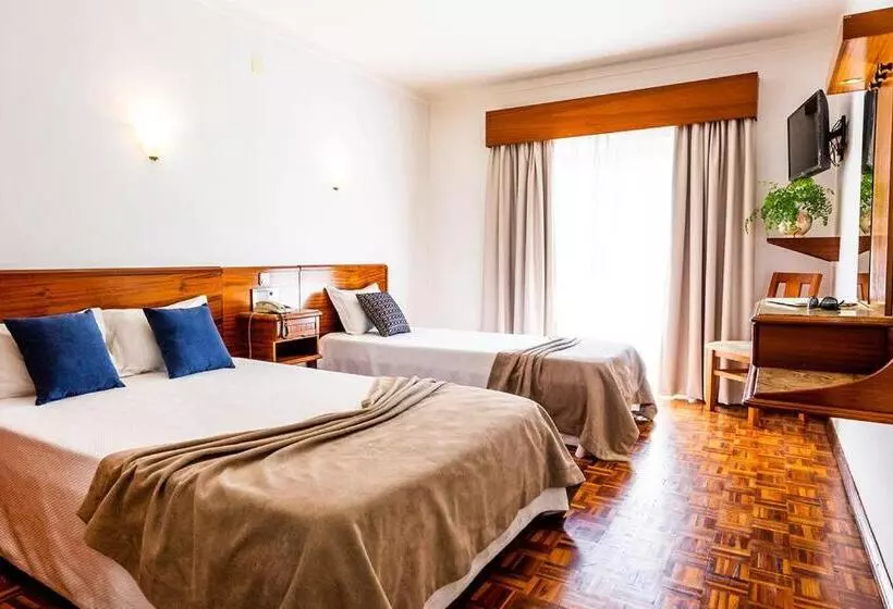 اتاق استاندارد سه نفره, Dona Amélia Hotel by Ridan Hotels