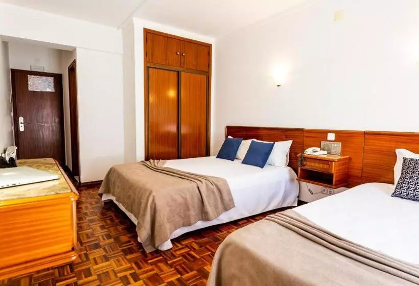 اتاق استاندارد سه نفره, Dona Amélia Hotel by Ridan Hotels
