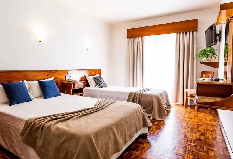 اتاق استاندارد سه نفره, Dona Amélia Hotel by Ridan Hotels