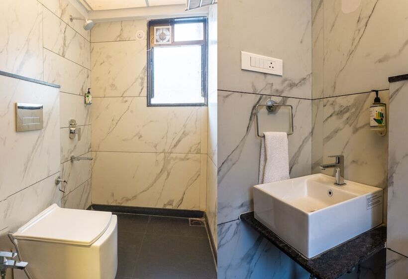 Номер Deluxe, Treebo Blossom   Viman Nagar