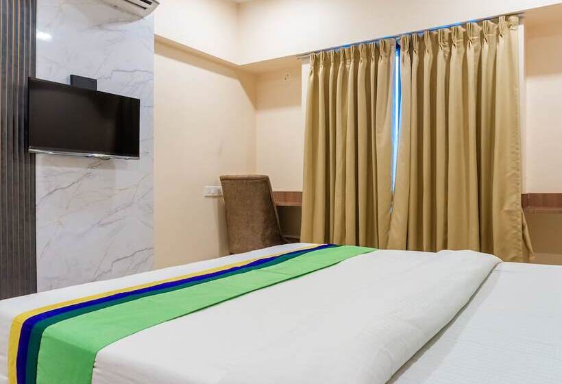 デラックスルーム, Treebo Blossom   Viman Nagar