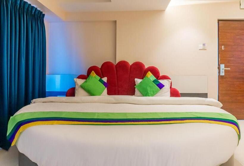 プレミアムルーム, Treebo Blossom   Viman Nagar