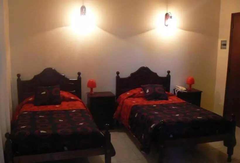 اتاق استاندارد, Hospedaria Jsf
