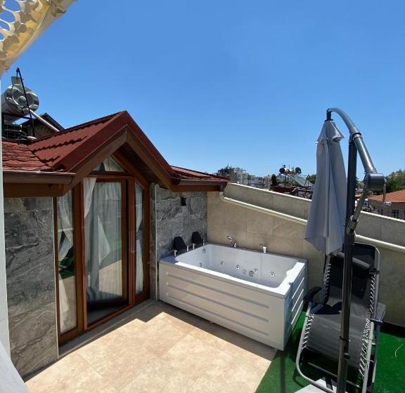 Camera Superiore con Terrazza, Castle Old Town