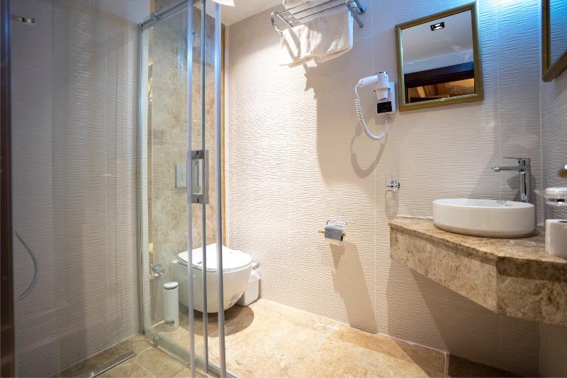 Camera Deluxe, Castle Old Town