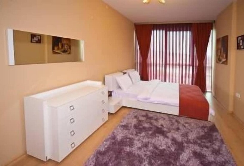 ビジネスルーム, Ekinci Residence