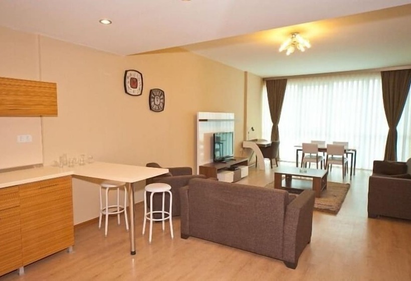 デラックススイート, Ekinci Residence