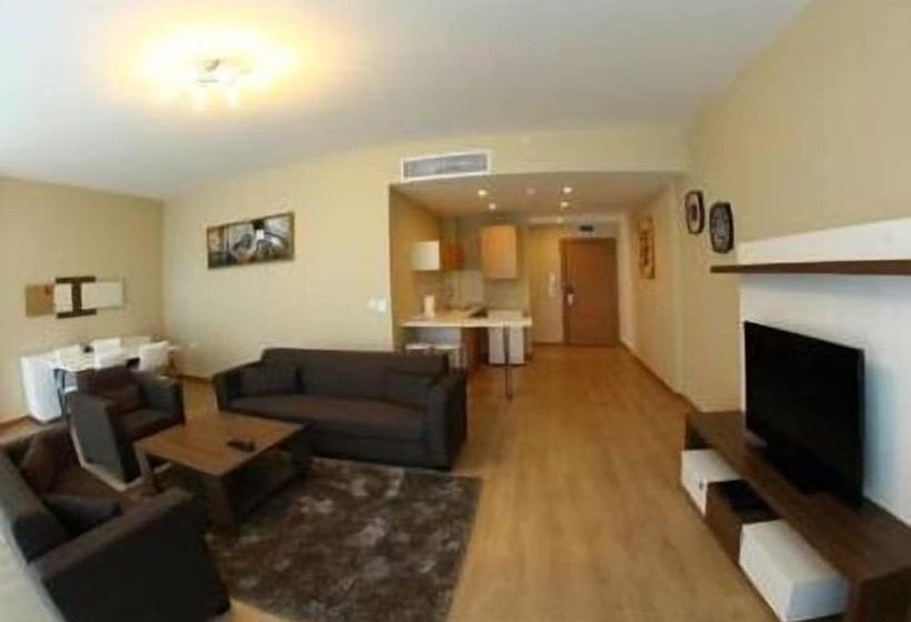 デラックススイート, Ekinci Residence