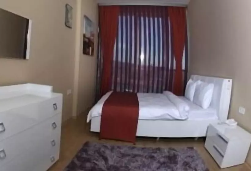 سوییت لوکس, Ekinci Residence