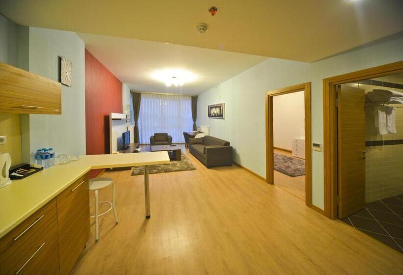 デラックススイート, Ekinci Residence