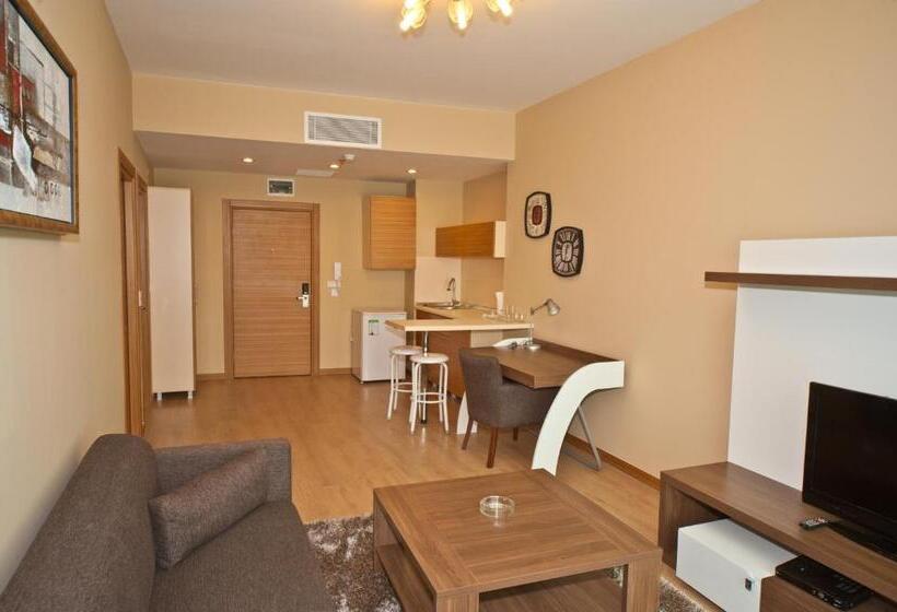 デラックススイート, Ekinci Residence