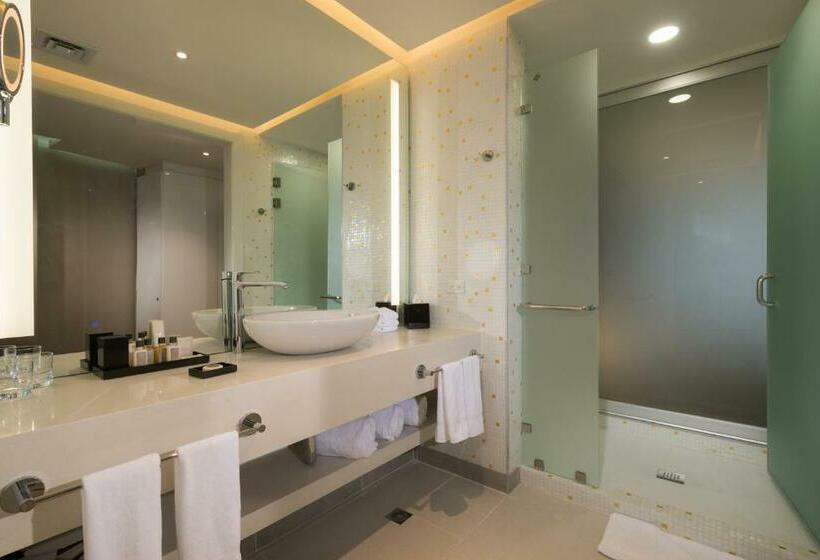 غرفة ديلوكس سرير كينج, Las Americas Golden Tower Panama