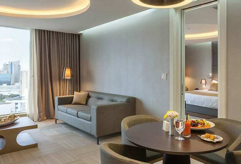 جناح جونيور مطل على المدينة, Las Americas Golden Tower Panama