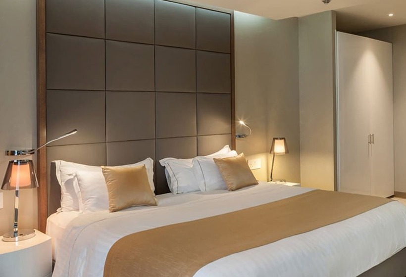 جناح مطل على المدينة, Las Americas Golden Tower Panama