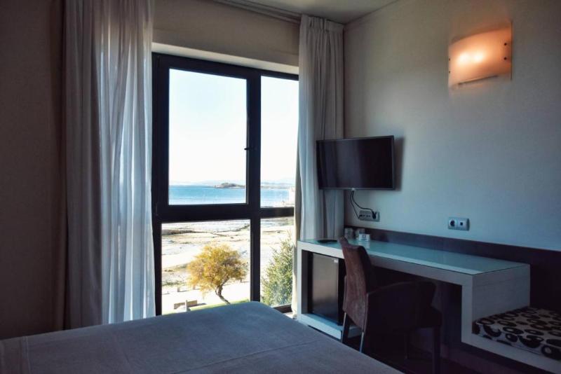 جناح جونيور, Las Americas Golden Tower Panama