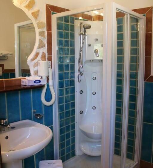 スーペリアールーム, Luagos Club