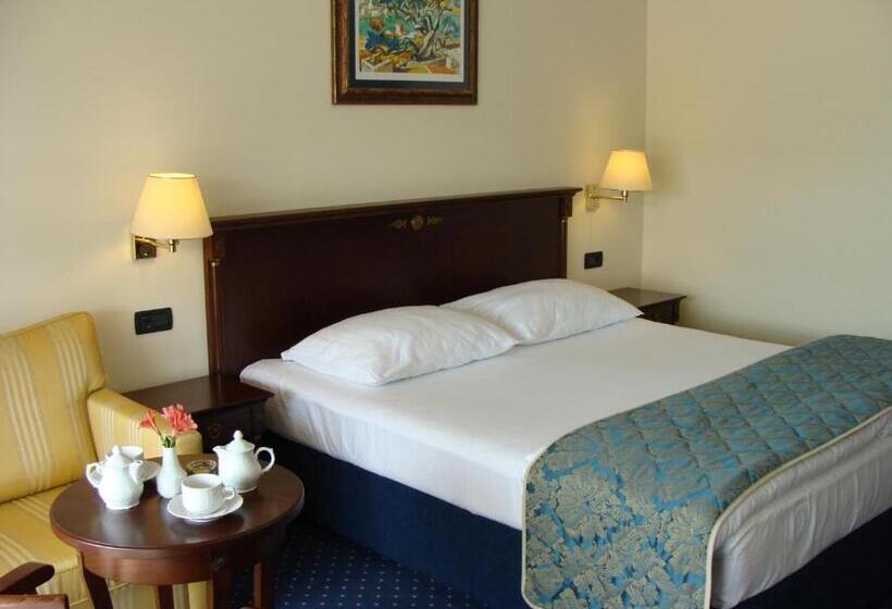 اتاق سوپریور با چشمانداز دریا و بالکن, Meridijan Adults Only