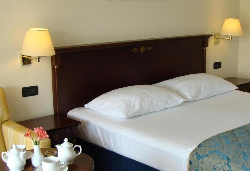 اتاق استاندارد با چشمانداز پارک, Meridijan Adults Only