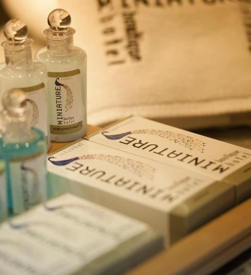 Deluxe Room, Miniature  Ottoman Mansion