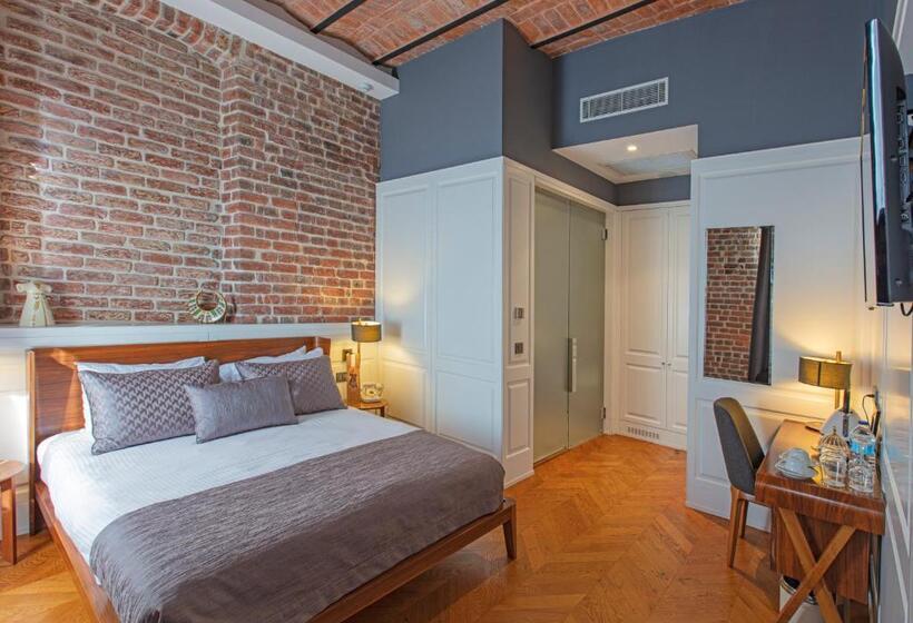 Deluxe Room, Miniature  Ottoman Mansion