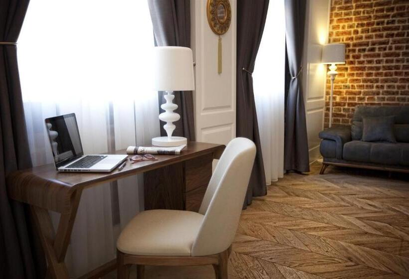 Suite, Miniature  Ottoman Mansion