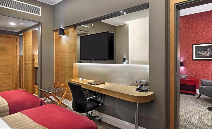 חדר סופריור עם מיטת קינג, Ramada Plaza By Wyndham Eskisehir