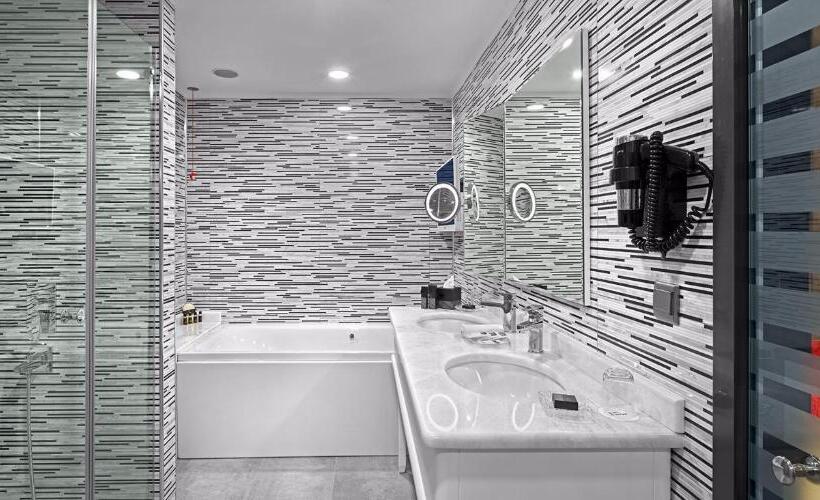 프레지덴셜 스위트, Ramada Plaza By Wyndham Eskisehir
