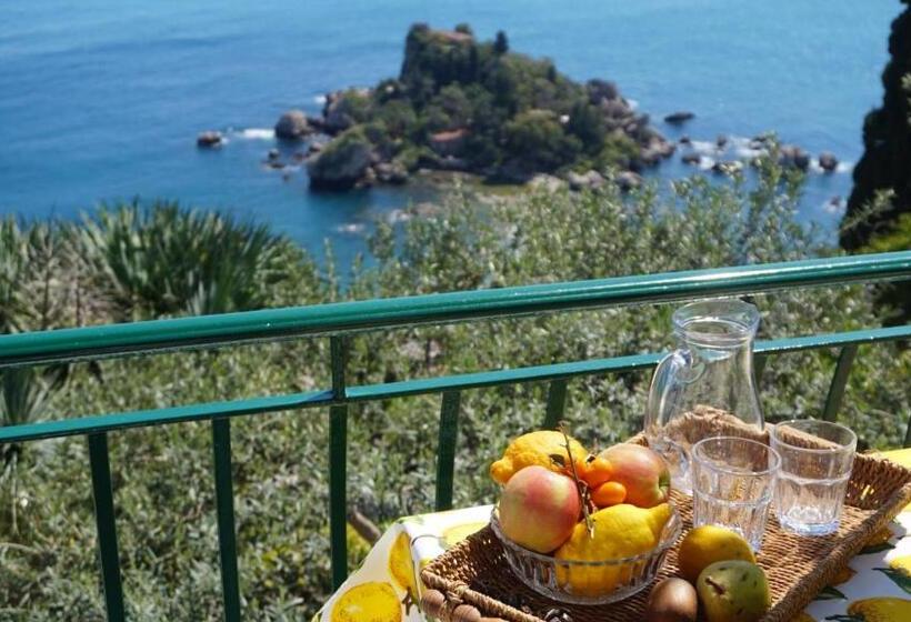 Апартаменты 2 Спальни Вид на Море, Residence Terra Rossa Taormina