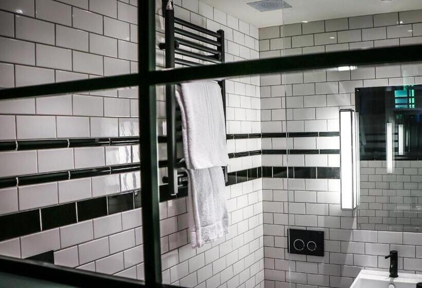 스탠다드 룸 2층 침대, The Dean Dublin