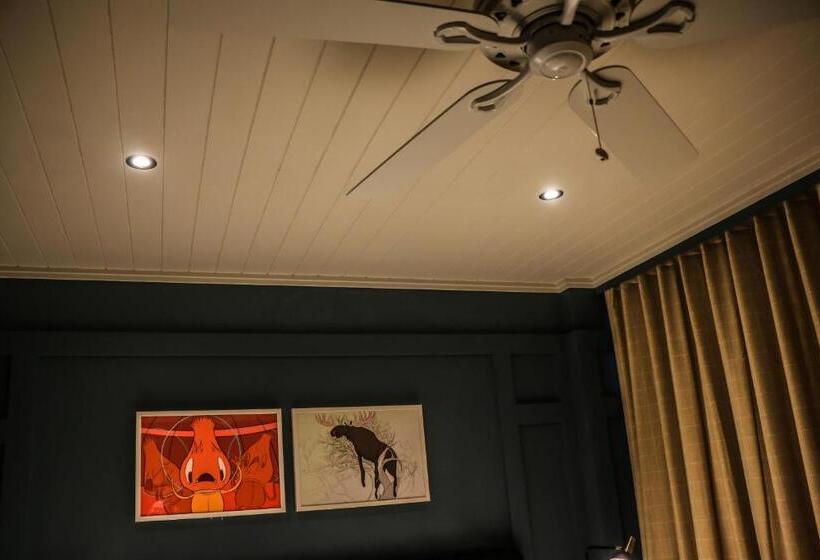 스탠다드 룸, The Dean Dublin