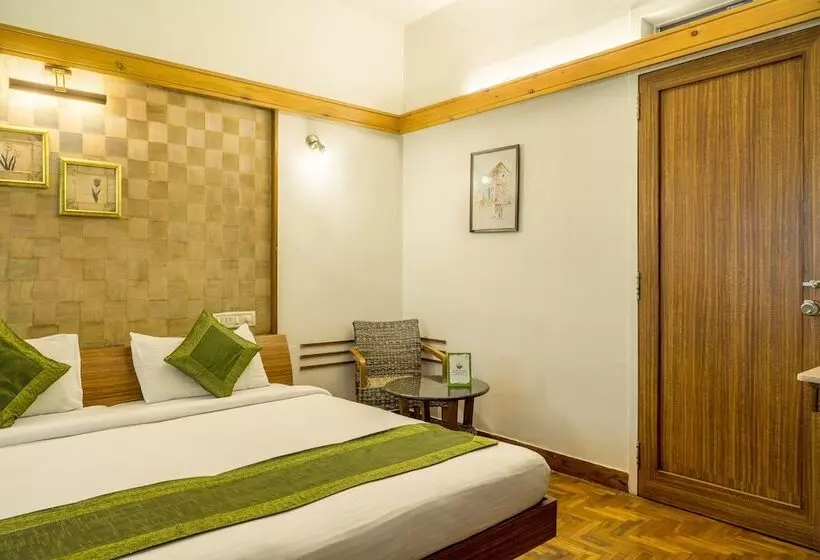 デラックスルーム, Treebo Sahara Shivaji Nagar