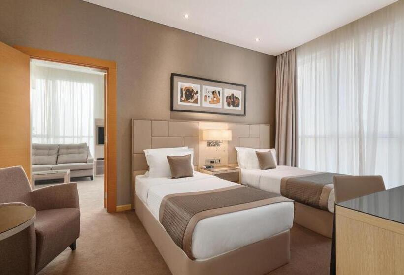 Семейный Номер, Tryp By Wyndham Abu Dhabi City Center
