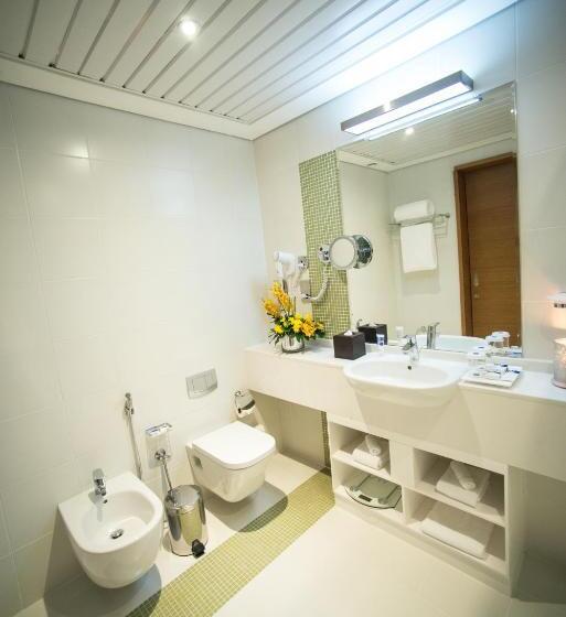 غرفة كلاسيكية مطلّة علي المدينة, Tryp By Wyndham Abu Dhabi City Center