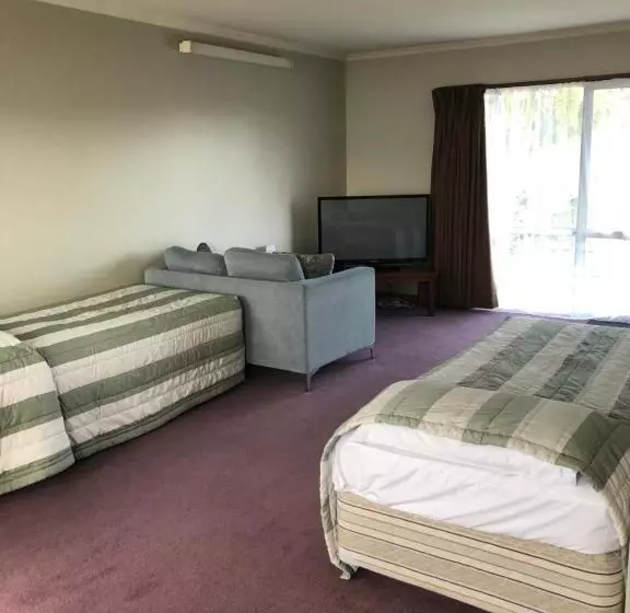 Huoneisto 1 Makuuhuone, Lilybrook Motel