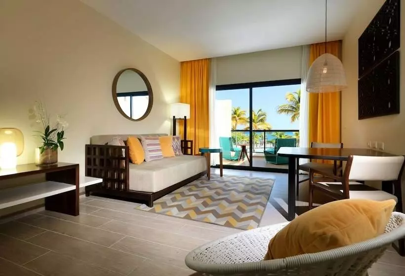 Juniorsviitti Merinäkymä, Trs Cap Cana Waterfront & Marina Hotel - Adults Only - All Inclusive