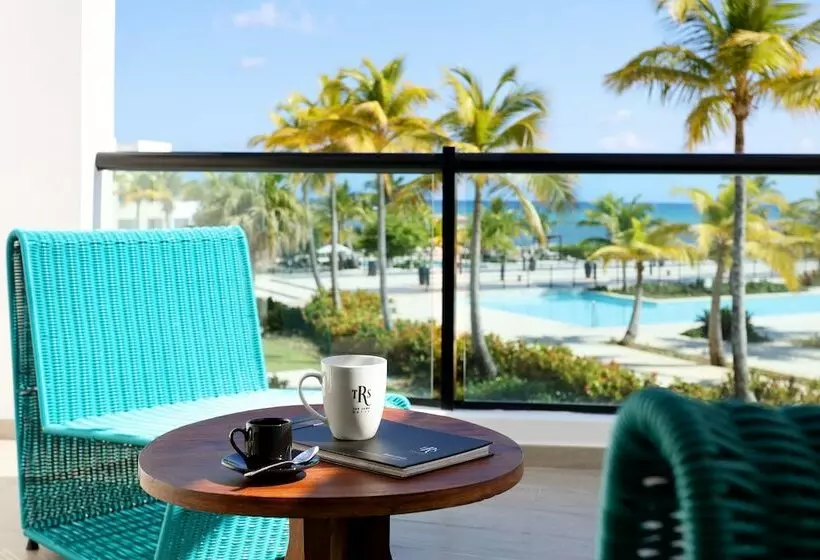 Juniorsviitti Merinäkymä, Trs Cap Cana Waterfront & Marina Hotel - Adults Only - All Inclusive