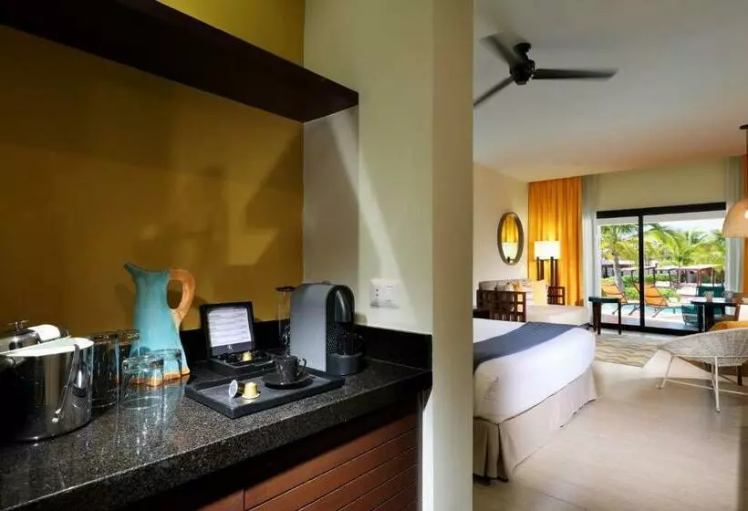 Juniorsviitti, Trs Cap Cana Waterfront & Marina Hotel - Adults Only - All Inclusive