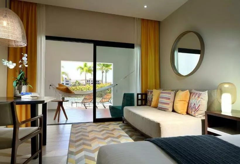 Juniorsviitti, Trs Cap Cana Waterfront & Marina Hotel - Adults Only - All Inclusive