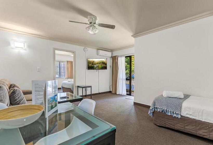 패밀리 스위트, Tuscany Villas Whakatane