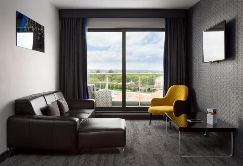 شقة دور أخير غرفة نوم واحدة, Roomzzz Chester City