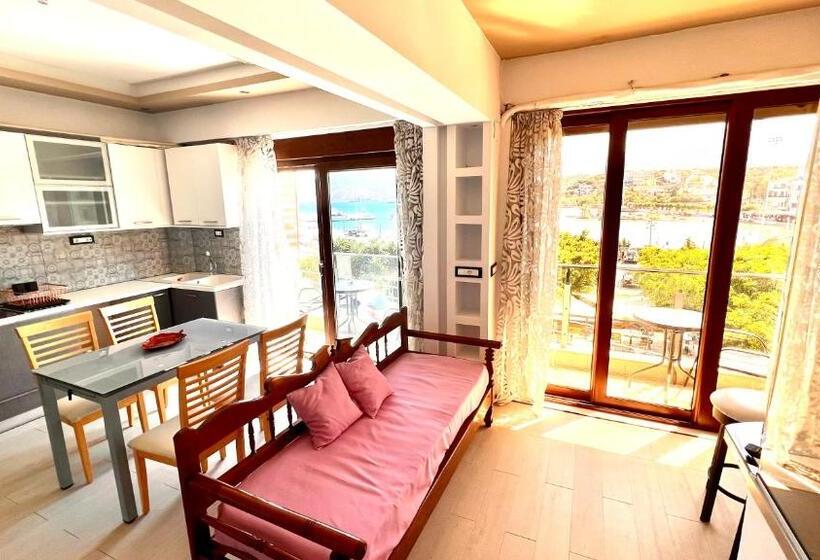 침실 2개 아파트, Atlantis